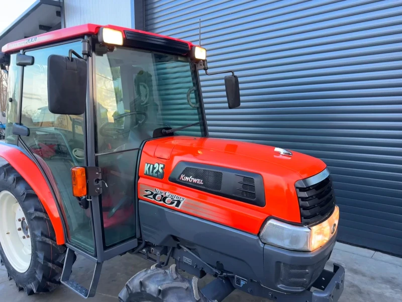 Трактор Kubota KL25, снимка 3 - Селскостопанска техника - 48633382