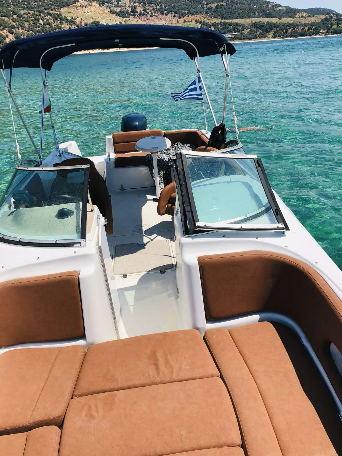 Моторна яхта Chris Craft 262 SD