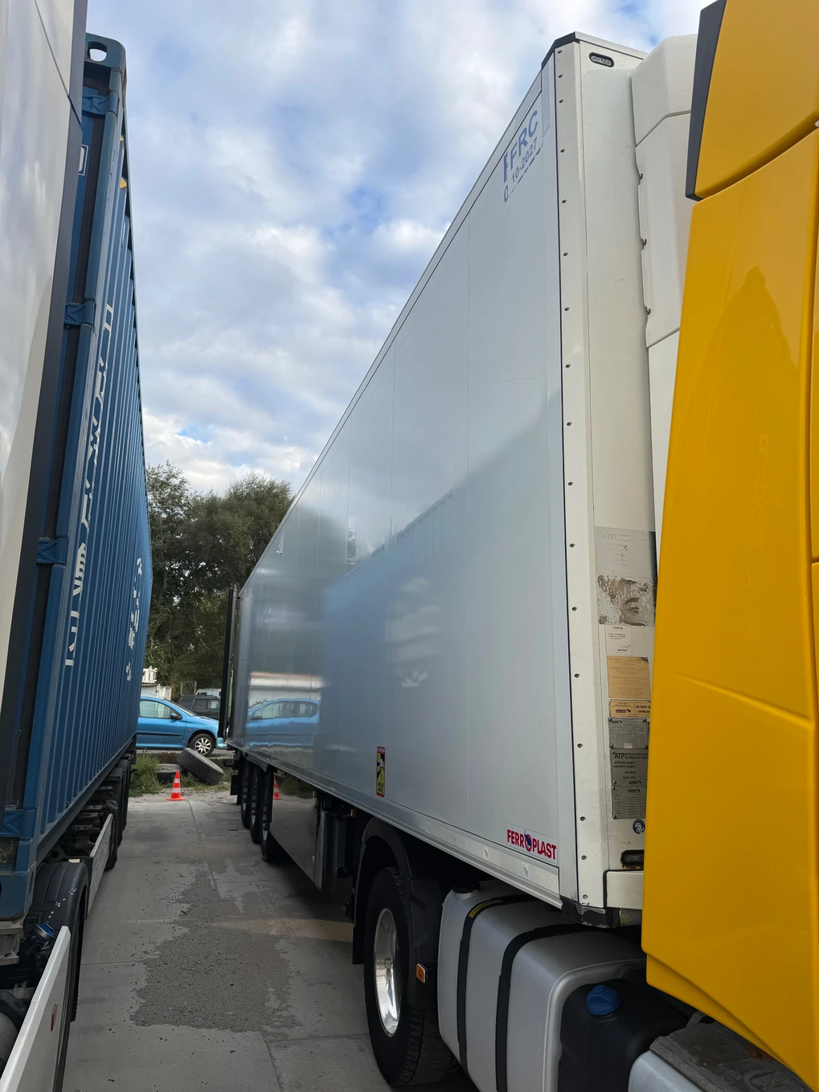 Полуремарке Schmitz SKO24, снимка 2 - Ремаркета - 56684035