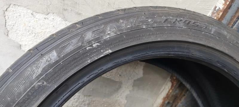 Гуми Летни 225/45R19, снимка 6 - Гуми и джанти - 33067523