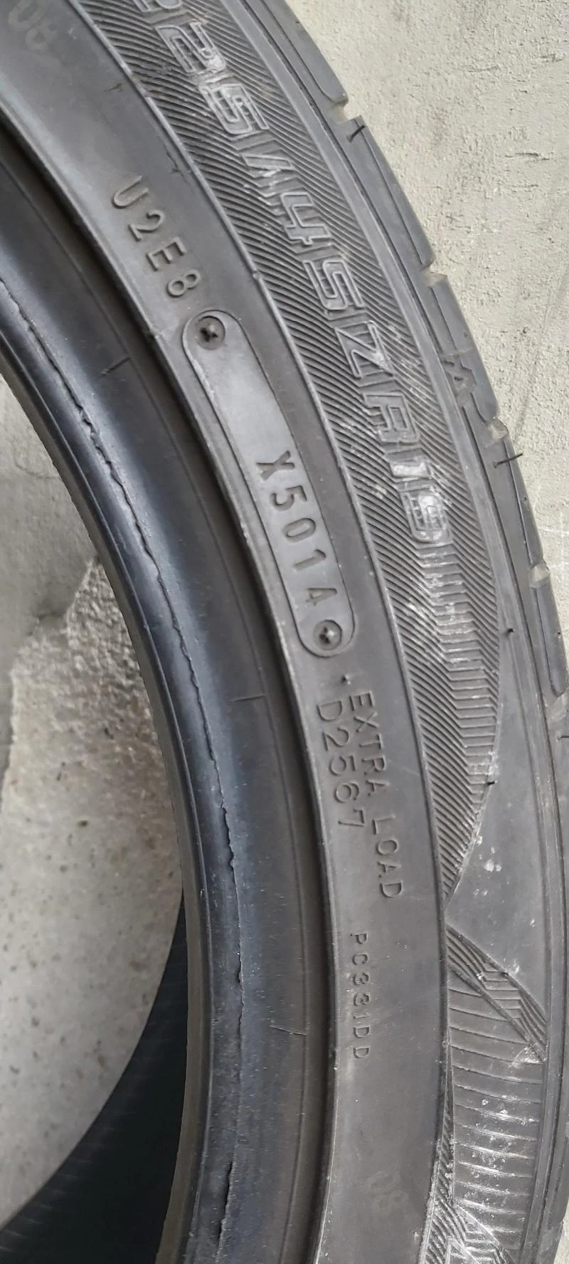 Гуми Летни 225/45R19, снимка 5 - Гуми и джанти - 33067523