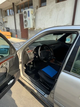 Mercedes-Benz E 200 Mercedes E200 Газ/Бензин, снимка 5