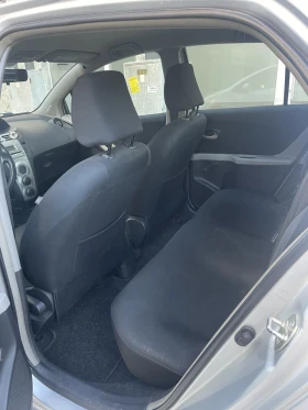 Toyota Yaris, снимка 8