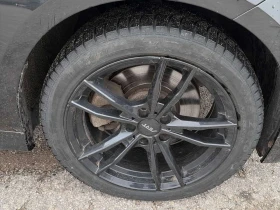 BMW 330 I xDrive * ПОДГРЕВИ* ПАНОРАМА* + ГУМИ С ДЖАНТИ, снимка 7