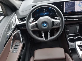 BMW iX2 30 xDrive M sport DA Pro 360 Pano HarmanKardon HUD, снимка 5