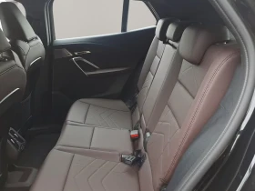 BMW iX2 30 xDrive M sport DA Pro 360 Pano HarmanKardon HUD, снимка 8