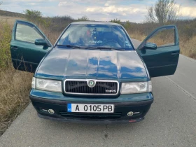 Skoda Octavia 1.6 i, снимка 4
