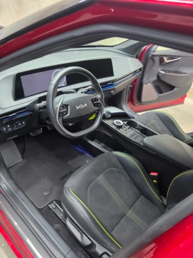 Kia EV6 GT, снимка 10