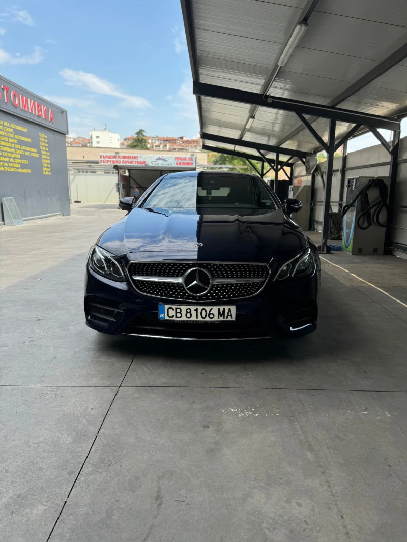 Mercedes-Benz E 220 4 Matic, снимка 1 - Автомобили и джипове - 46774195