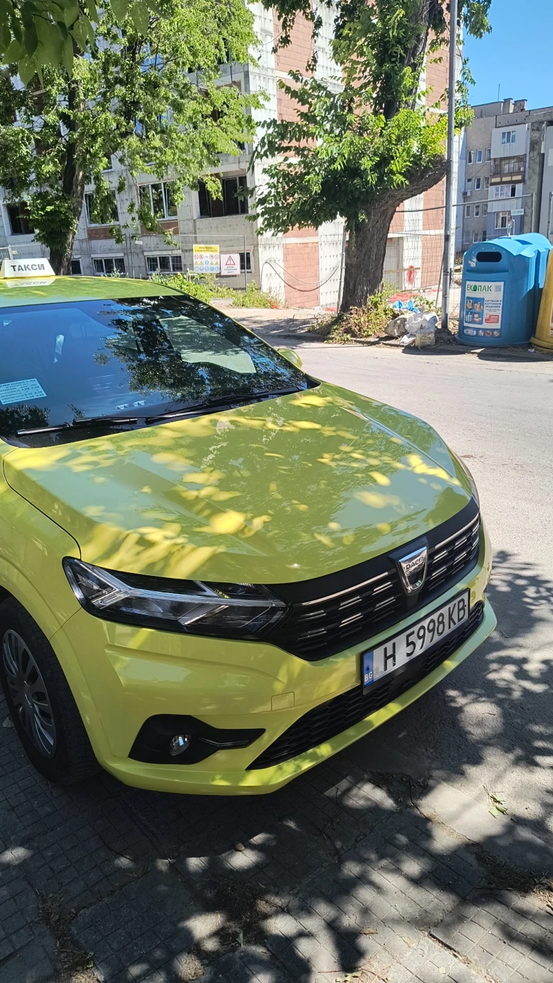 Dacia Sandero, снимка 1 - Автомобили и джипове - 46845695