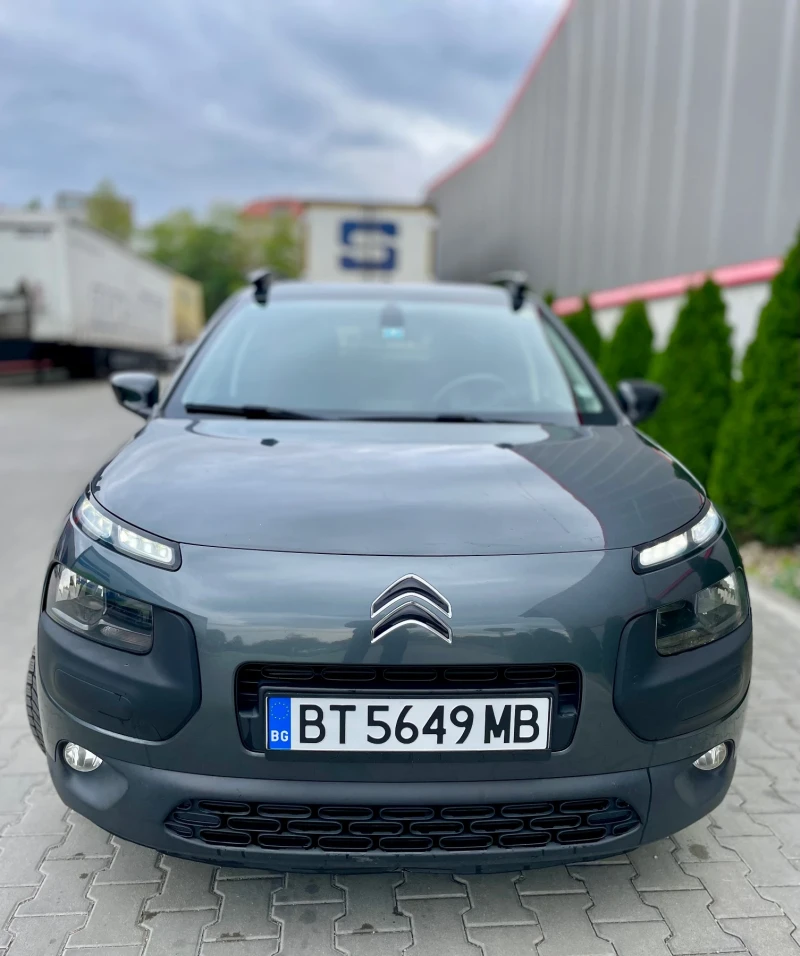 Citroen C4 Cactus 1.2i СЕРВИЗНА ИСТОРИЯ , снимка 7 - Автомобили и джипове - 47310238