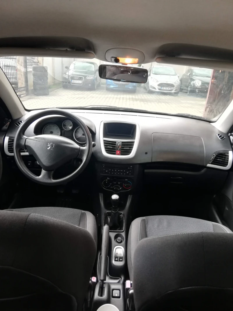 Peugeot 207 УНИКАТ 1.4 БЕНЗИН , снимка 15 - Автомобили и джипове - 48128412