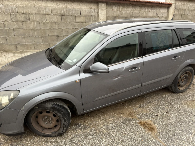 Opel Astra, снимка 2 - Автомобили и джипове - 48194537