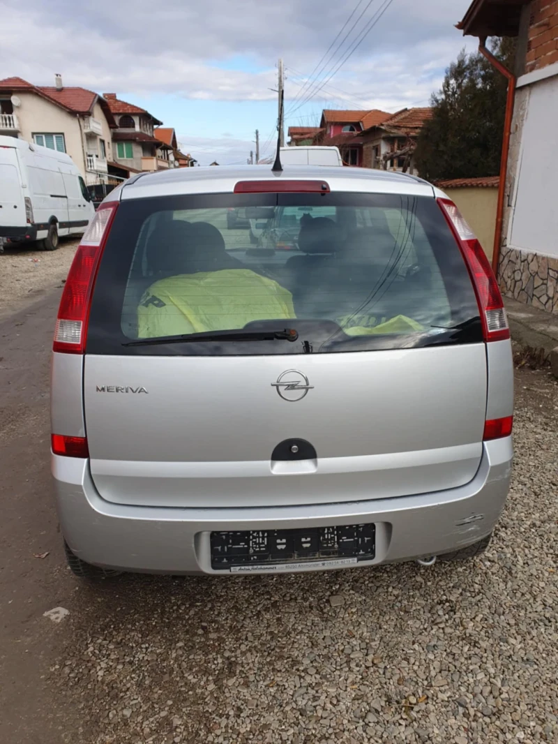 Opel Meriva, снимка 3 - Автомобили и джипове - 48323630