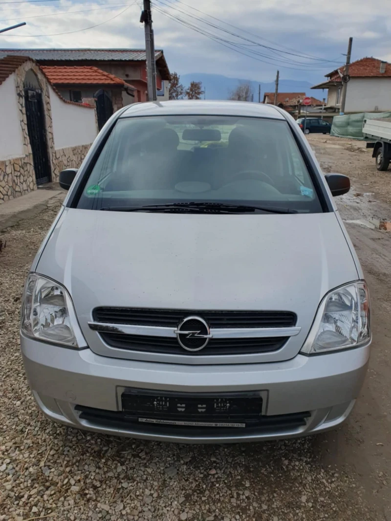 Opel Meriva, снимка 1 - Автомобили и джипове - 48323630