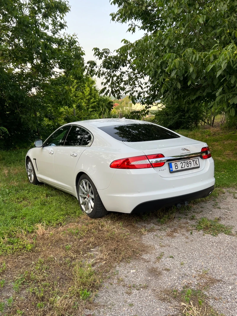 Jaguar Xf, снимка 5 - Автомобили и джипове - 48537342