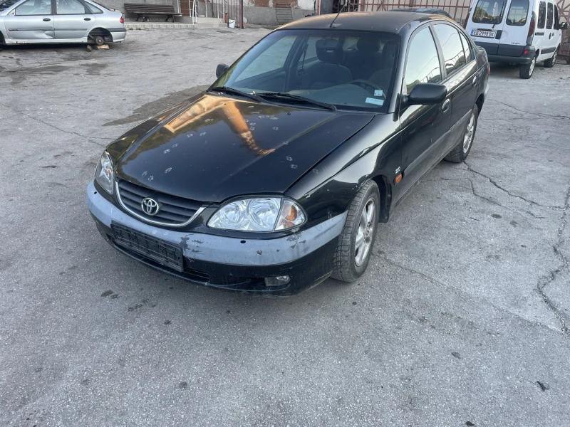 Toyota Avensis 2.0i, снимка 2 - Автомобили и джипове - 48602915