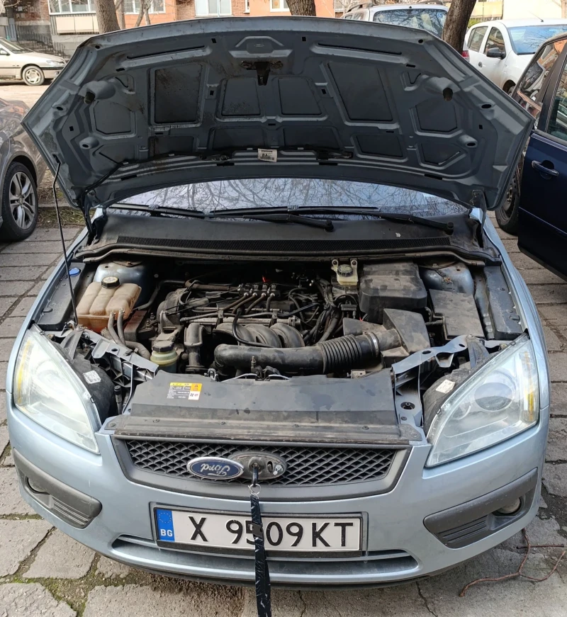 Ford Focus 1.4i LPG, снимка 5 - Автомобили и джипове - 48926645