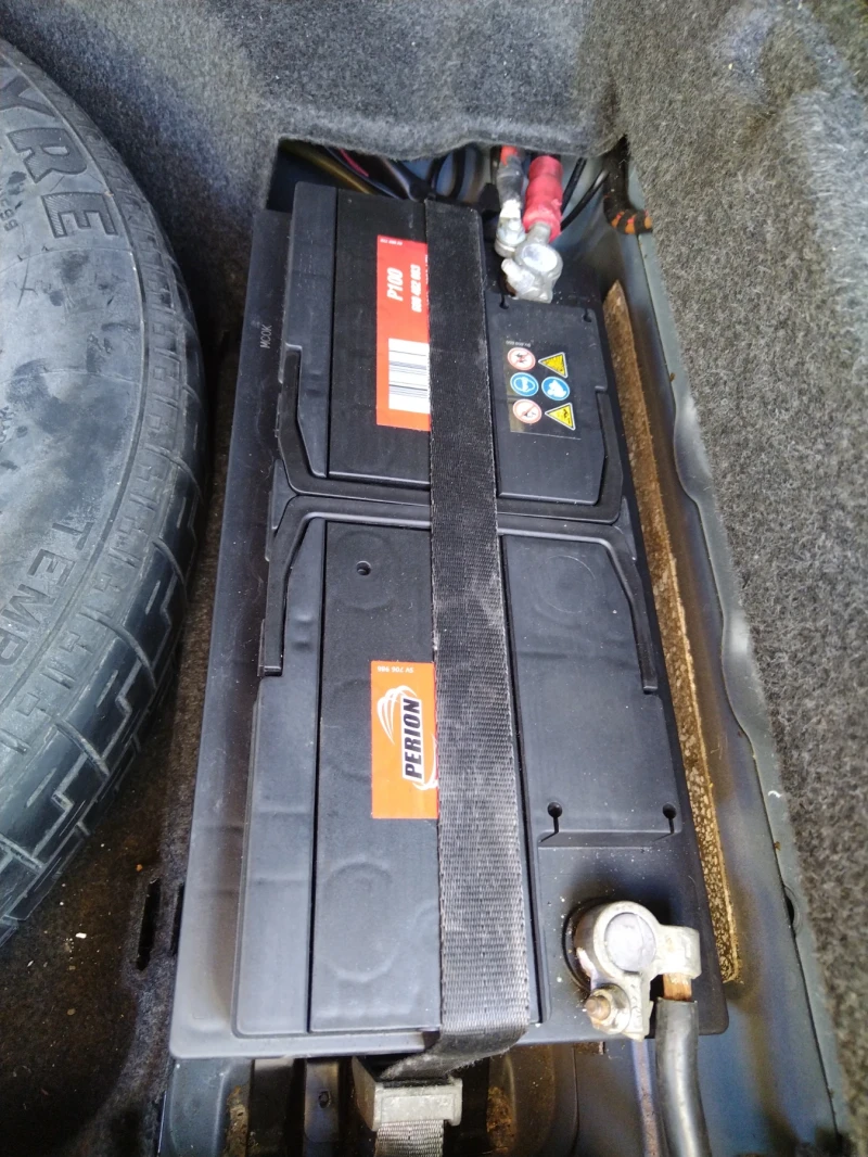 Mercedes-Benz E 320 CDI, снимка 10 - Автомобили и джипове - 52944060