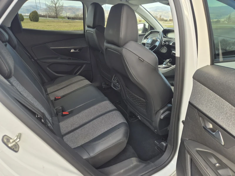 Peugeot 3008 1.5Hdi Allure , снимка 13 - Автомобили и джипове - 53043389