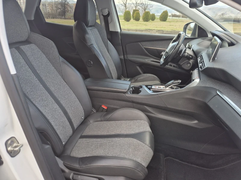 Peugeot 3008 1.5Hdi Allure , снимка 12 - Автомобили и джипове - 53043389