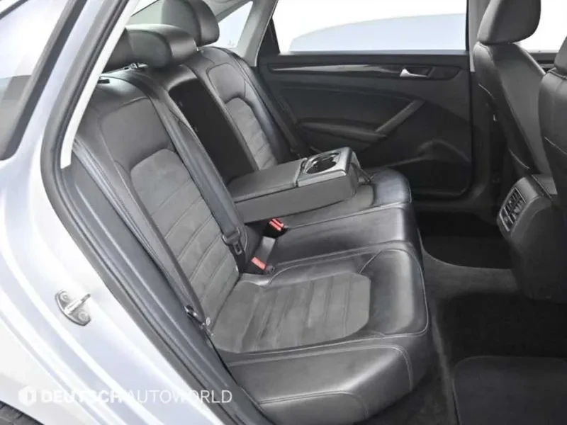 VW Passat New Passat 2.0 Tdi B7, снимка 12 - Автомобили и джипове - 55176444