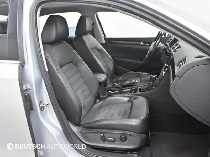 VW Passat New Passat 2.0 Tdi B7, снимка 10 - Автомобили и джипове - 55176444