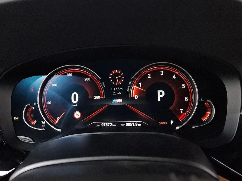 BMW 530 530I M Sports, снимка 10 - Автомобили и джипове - 55505412