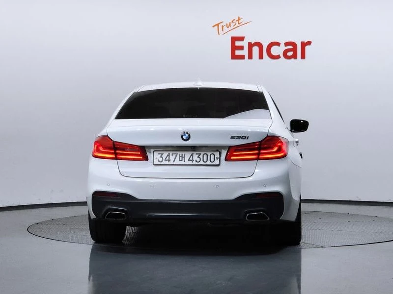 BMW 530 530I M Sports, снимка 4 - Автомобили и джипове - 55505412