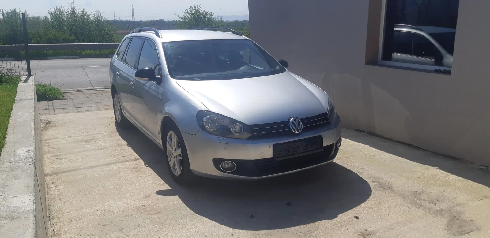 VW Golf 1.6-105 к.с, ЕВРО 5 - изображение 2