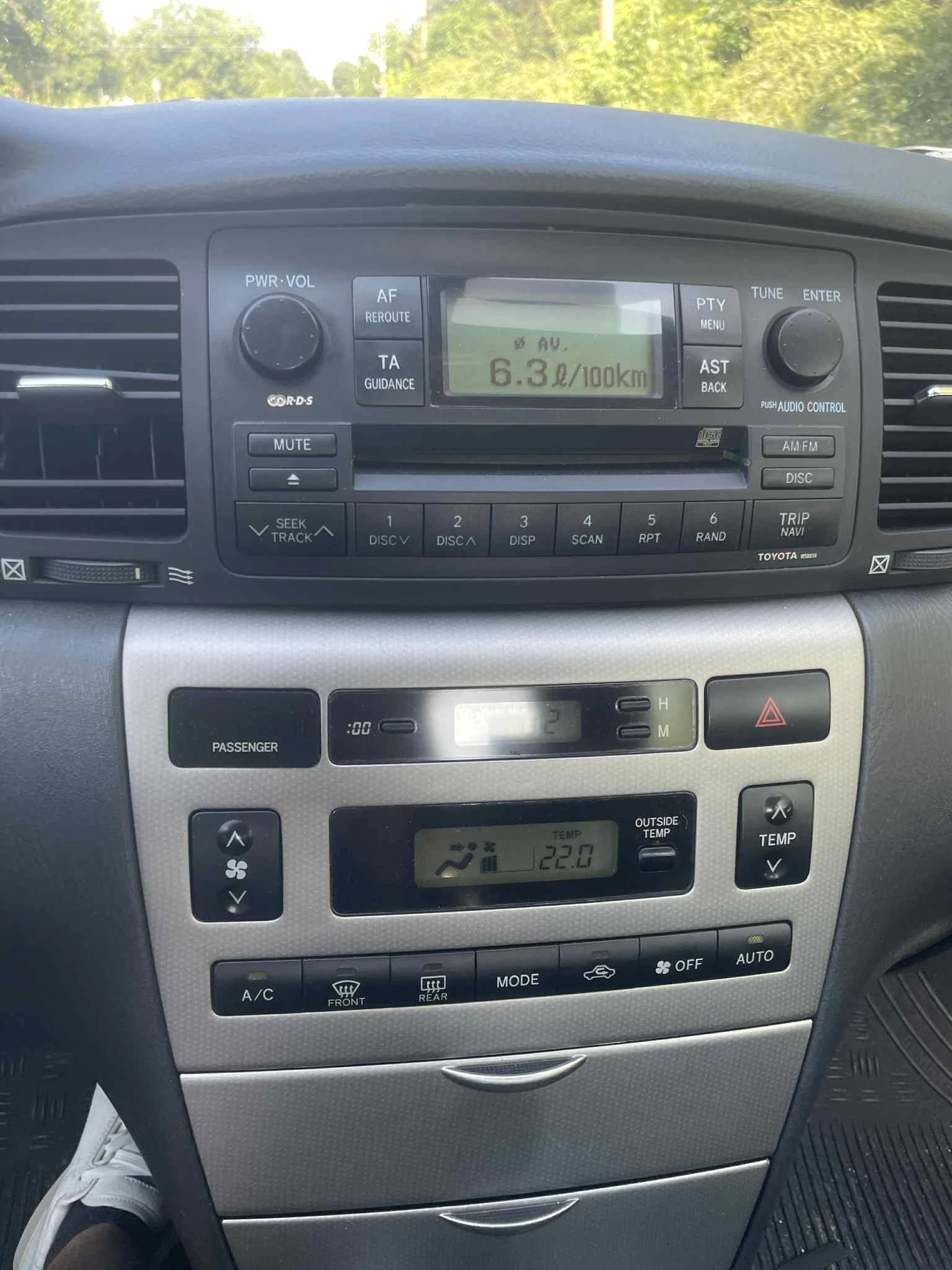 Toyota Corolla D4D - изображение 5