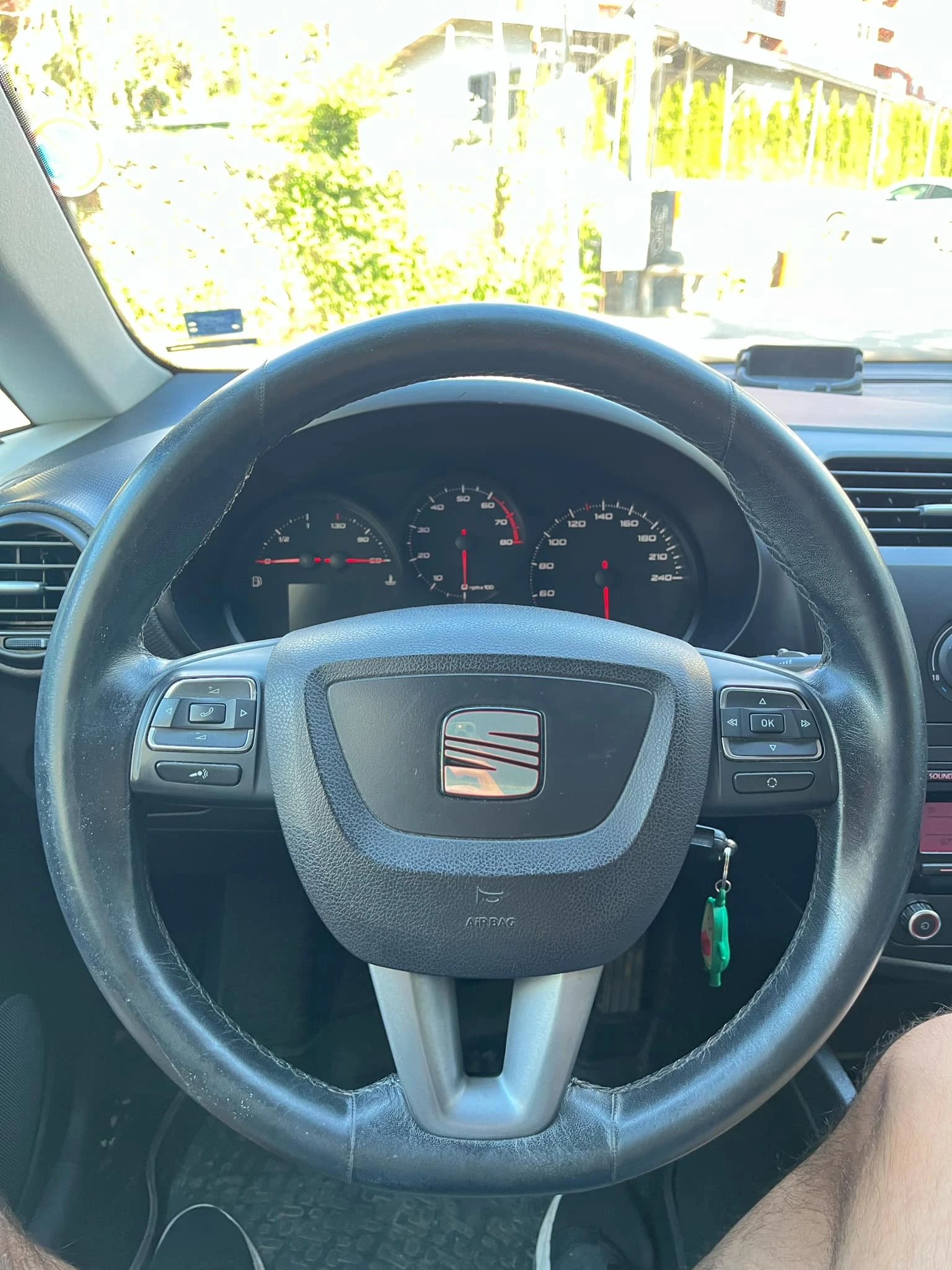 Seat Leon 1.2 TSI | 6 ск. | 97.600 км | Сервизна история - изображение 8