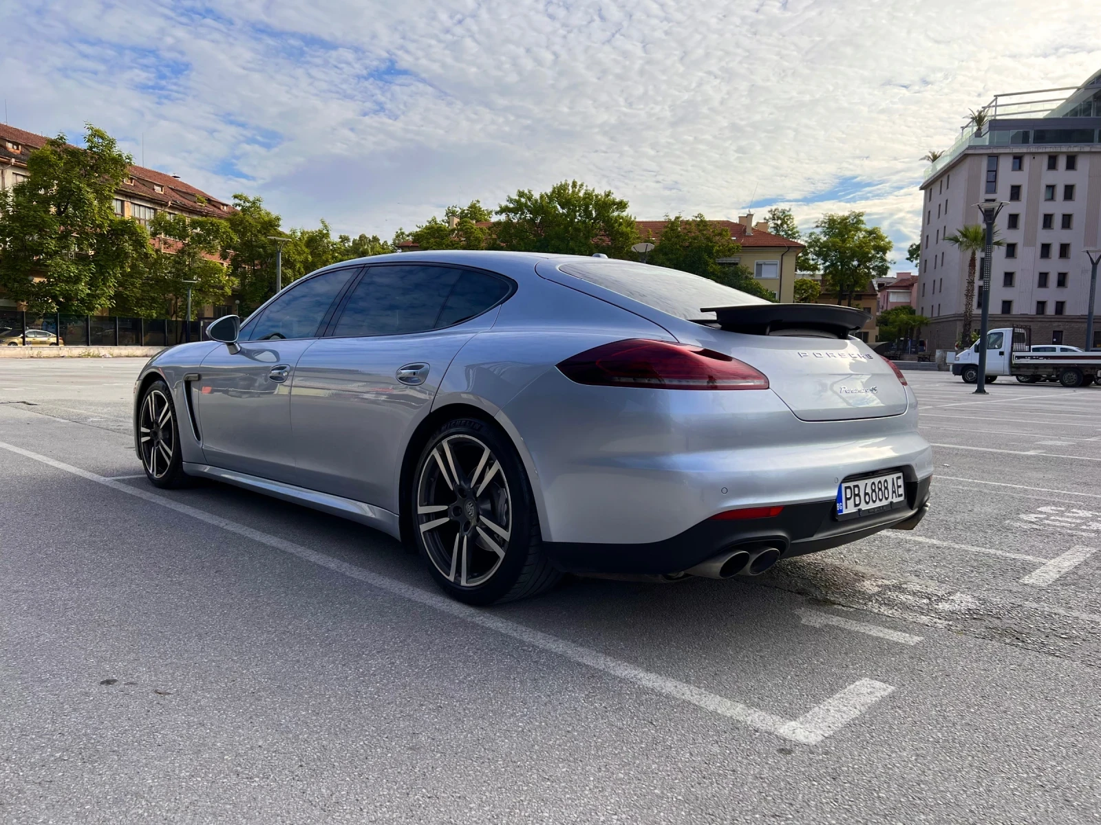 Porsche Panamera 4S* LONG* BITURBO* FACELIFT* PDK* 420коня - изображение 2