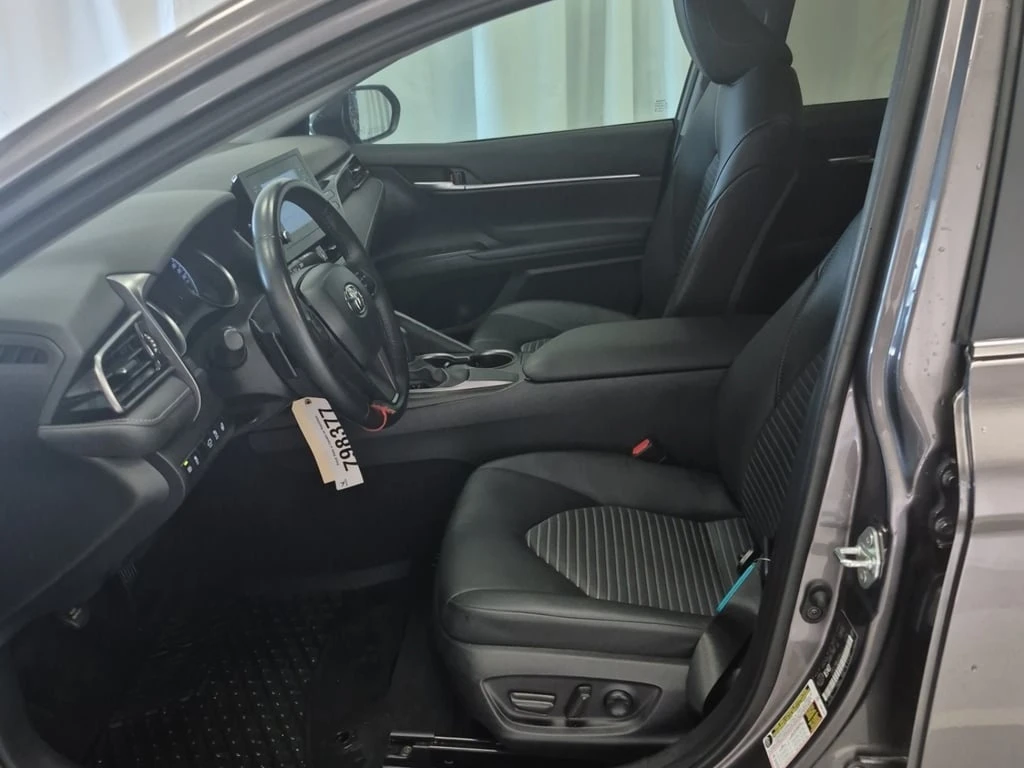 Toyota Camry  - изображение 5