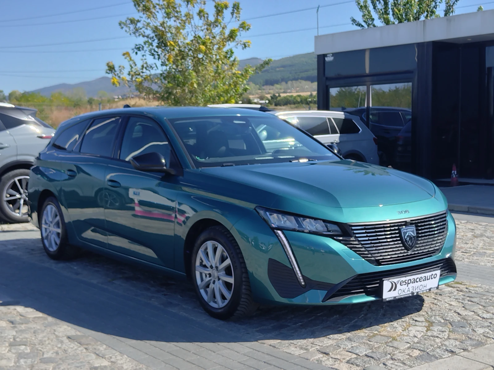 Peugeot 308 1.5HDI/130к.с/ALLURE - изображение 3