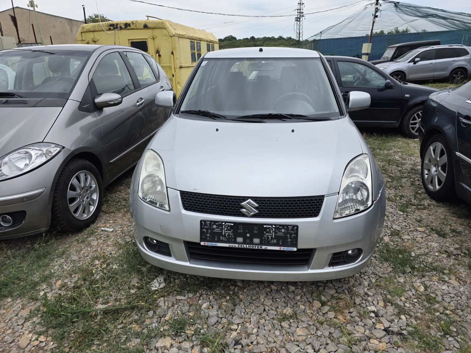 Suzuki Swift 1.3 | Mobile.bg   2