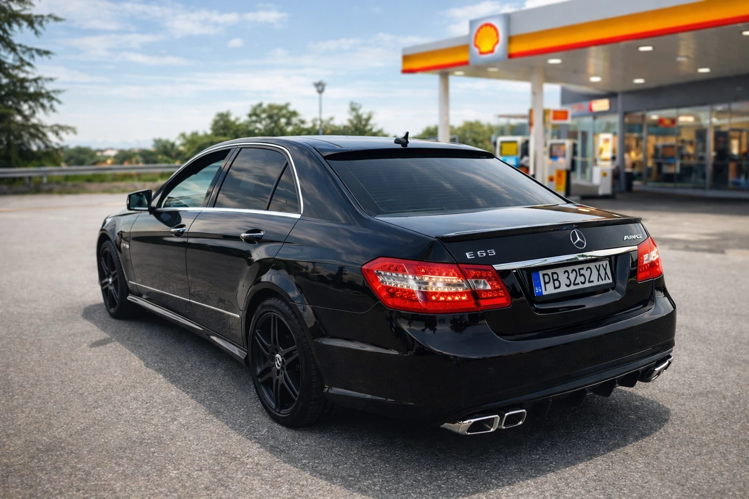 Mercedes-Benz E 500    Е63 FULL AMG DESIGN 