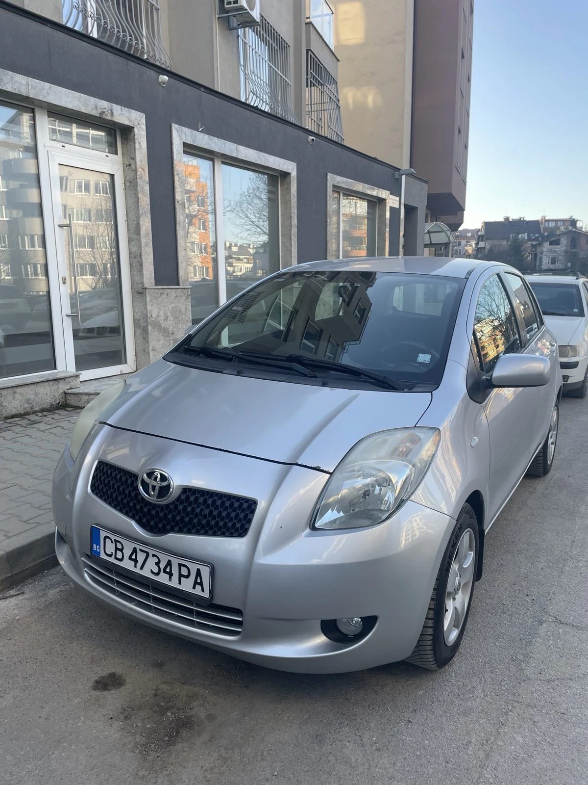 Toyota Yaris, снимка 1 - Автомобили и джипове - 53849992