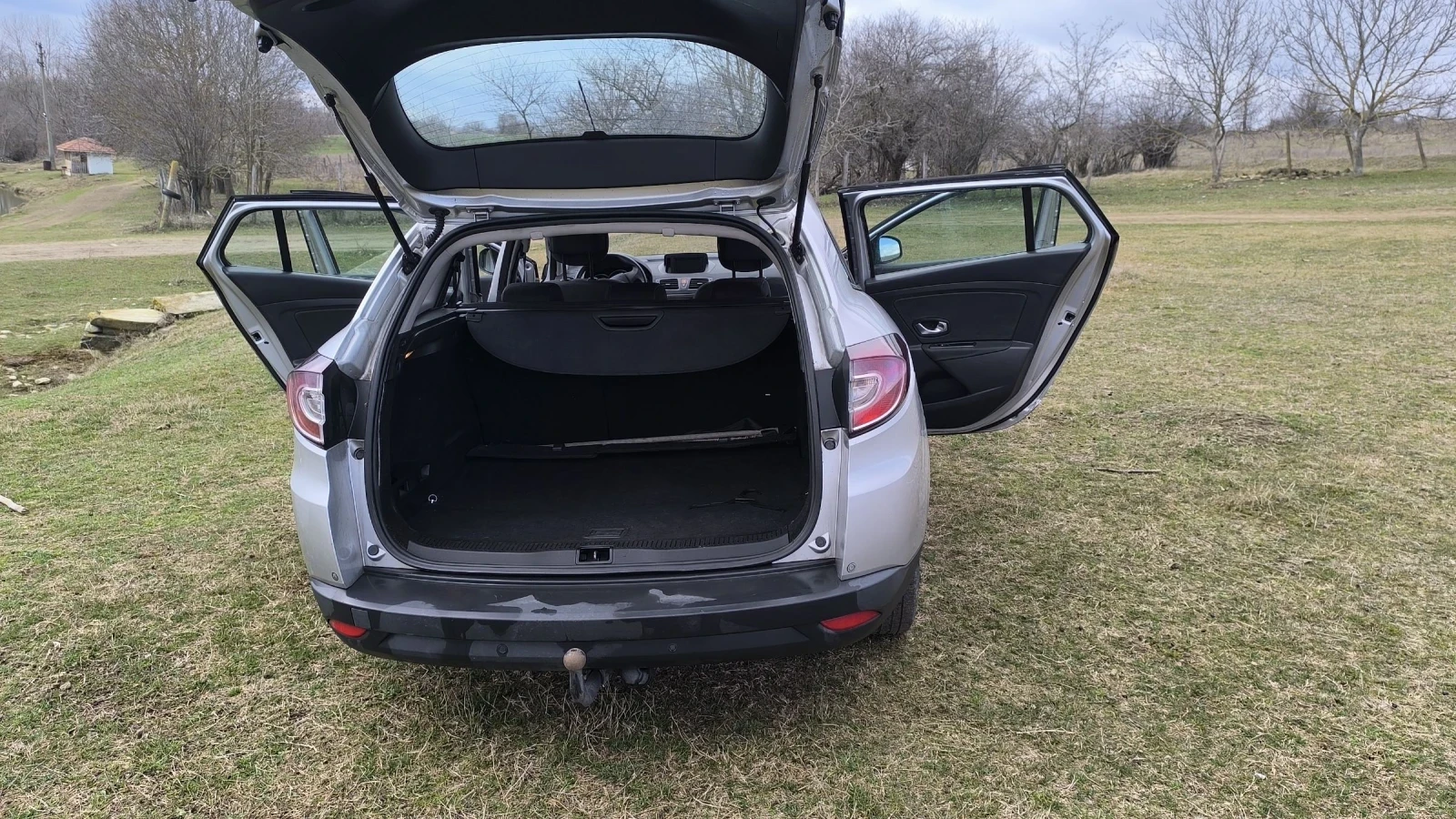 Renault Megane, снимка 12 - Автомобили и джипове - 54073141