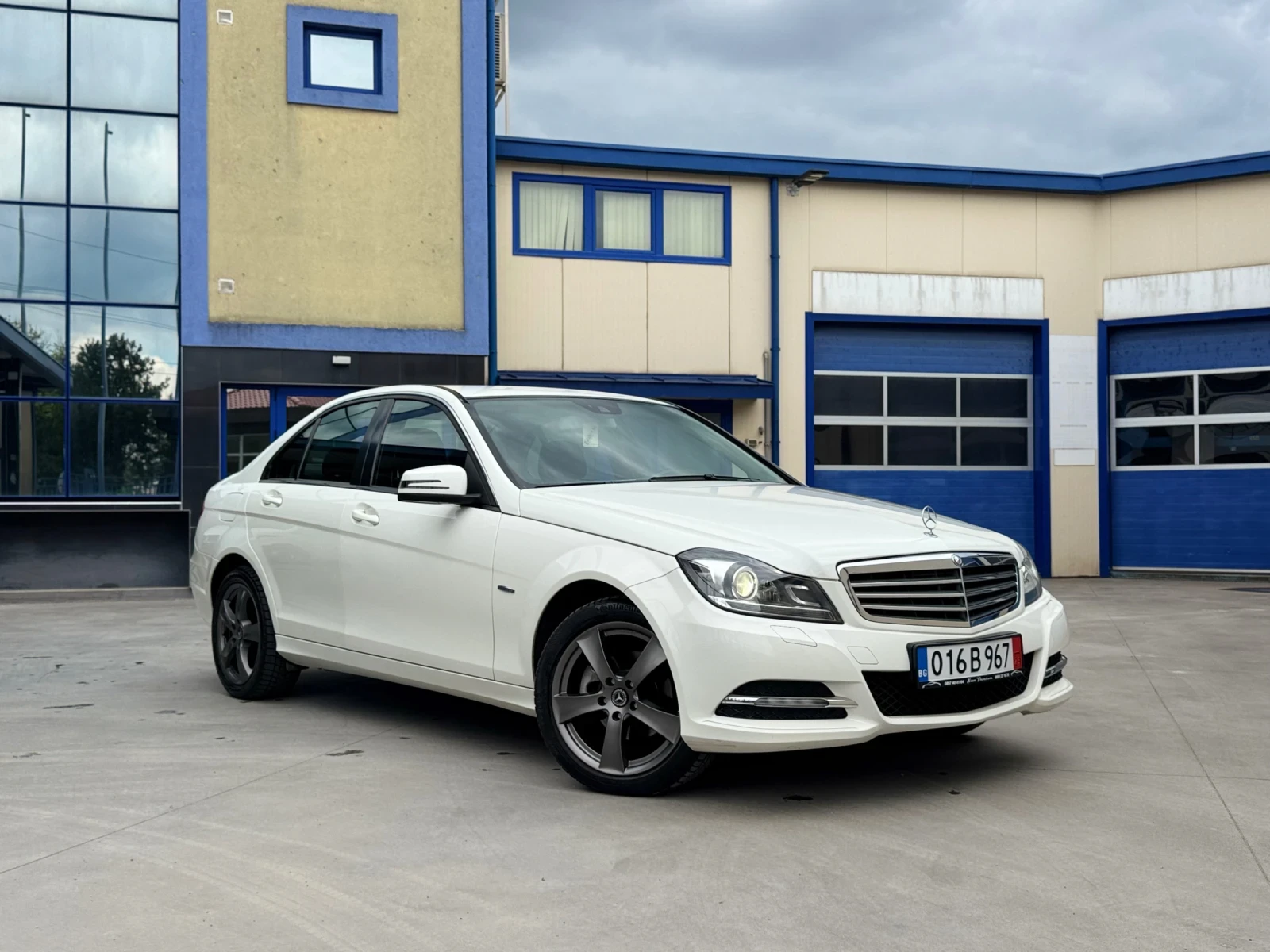 Mercedes-Benz C 200 CDI FACELIFT AVTOMAT, снимка 3 - Автомобили и джипове - 54383278