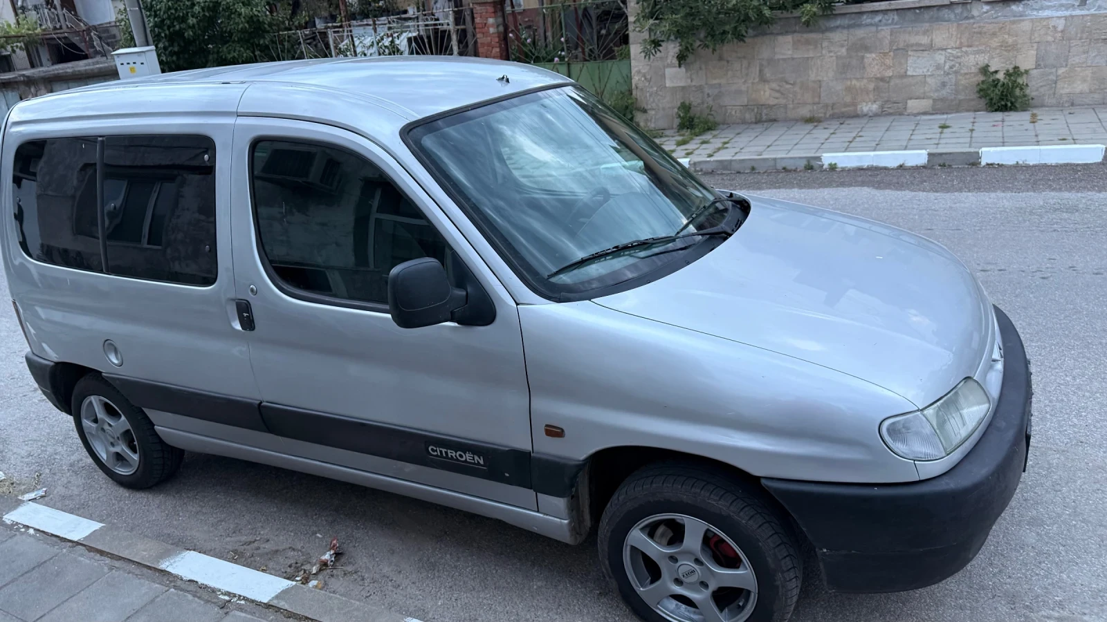 Citroen Berlingo 1.8 бензин