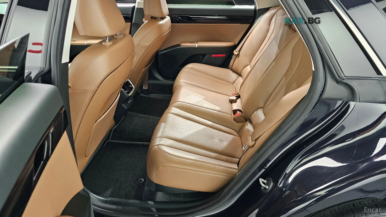 Hyundai Grandeur EXCLUSIVE* DRIVE-ASSISTS* HEAD-UP* 360CAMERA* , снимка 15 - Автомобили и джипове - 54915272