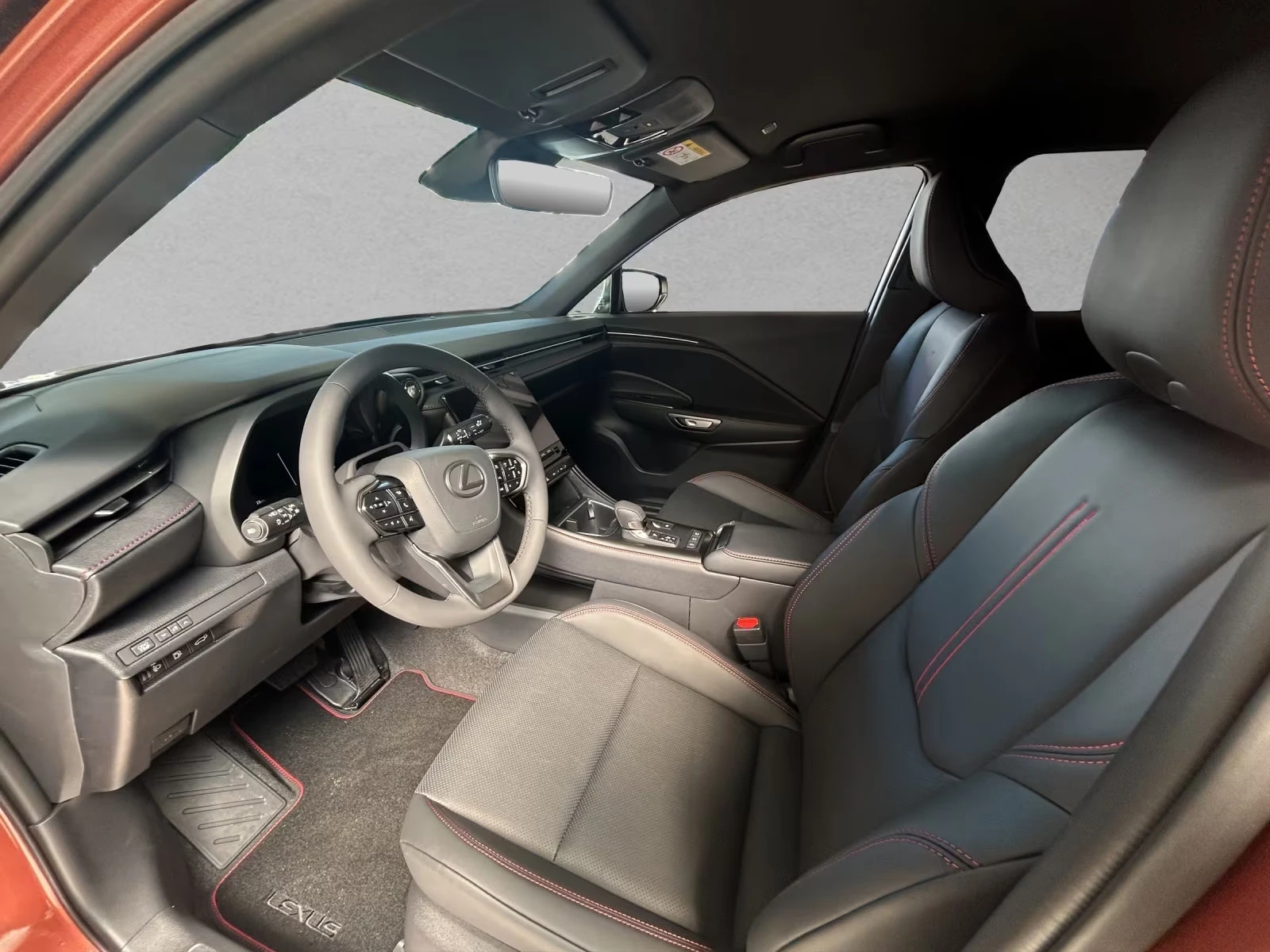 Lexus LBX 1.5HEV/136HP/EMOTION/CAM/NAVI/LED/DIGI/KLESS/409q, снимка 9 - Автомобили и джипове - 54923976