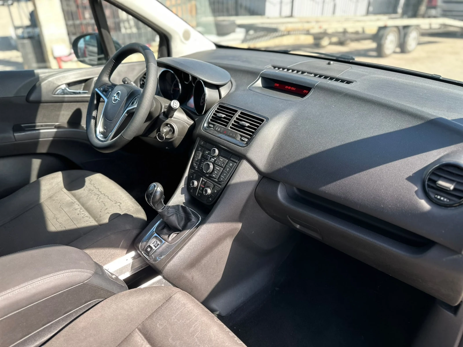 Opel Meriva / 1.4 I / 101 HP / EURO 5 / , снимка 13 - Автомобили и джипове - 54943614