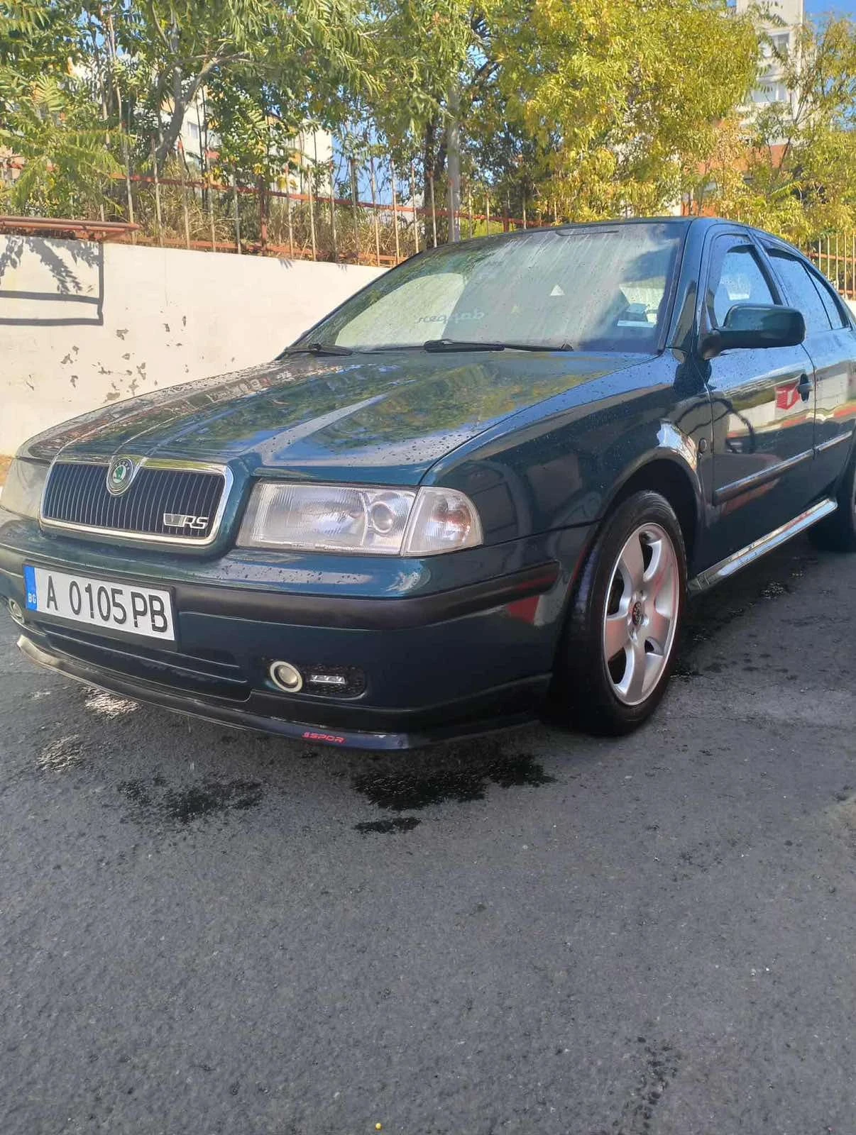 Skoda Octavia 1.6 i, снимка 3 - Автомобили и джипове - 55010568