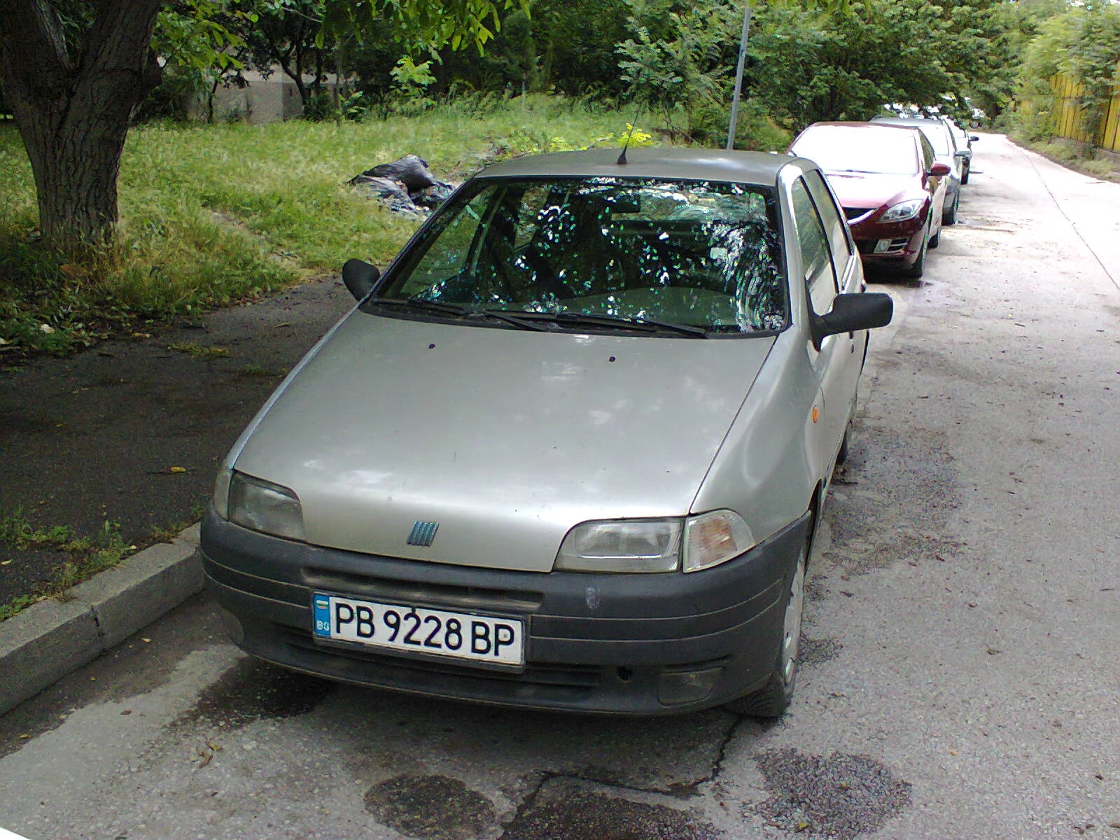 Fiat Punto 1.2 Газ-Бензин Климатик Обслужен 4 врати , снимка 16 - Автомобили и джипове - 55256890