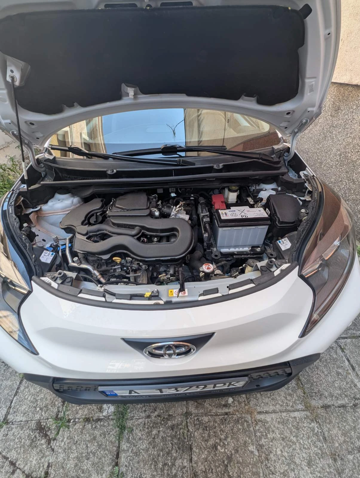 Toyota Aygo X-Cross, снимка 5 - Автомобили и джипове - 55408301