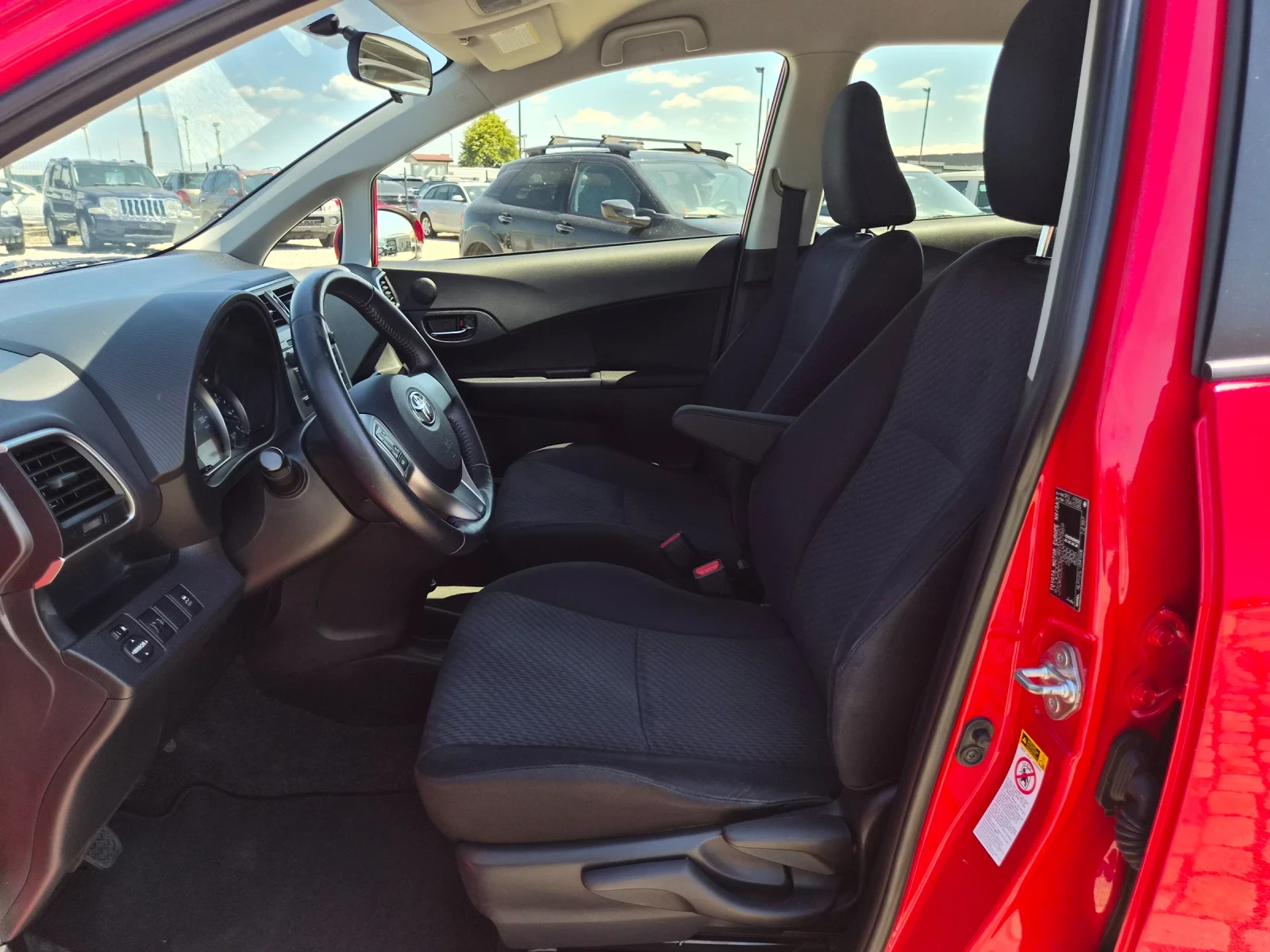 Toyota Verso S 1.4 D4D 90 кс ЕВРО 5, снимка 10 - Автомобили и джипове - 55495621
