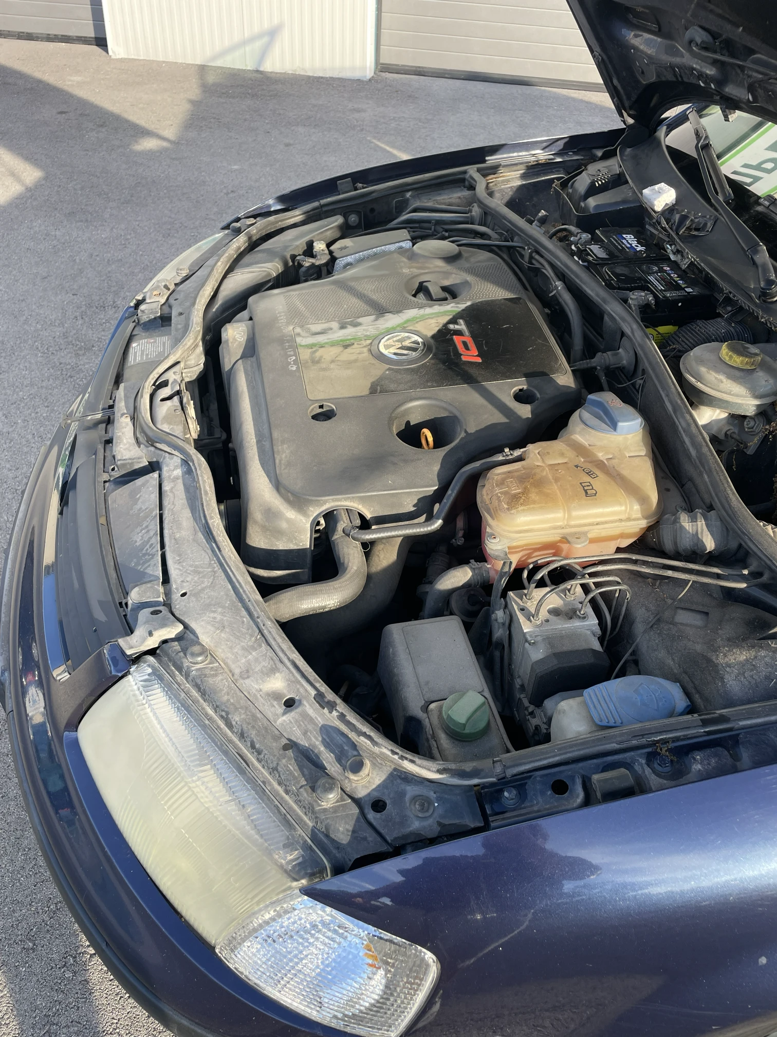 VW Passat, снимка 13 - Автомобили и джипове - 55545614