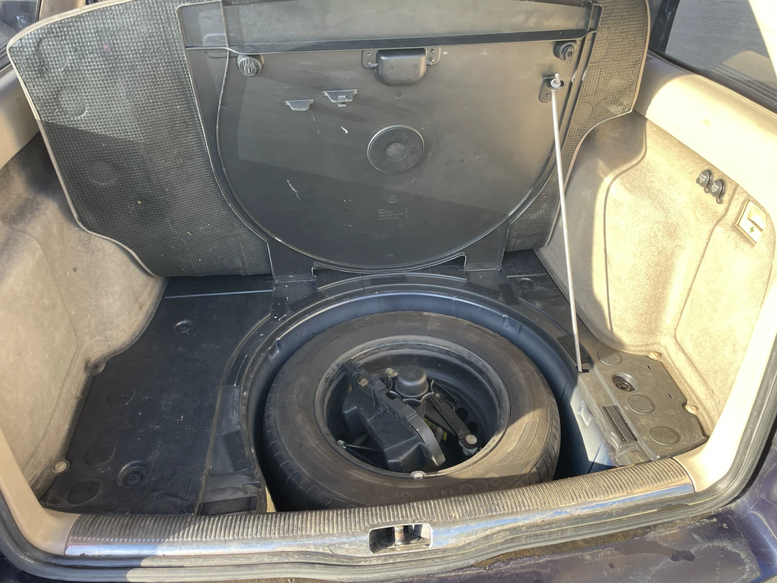 VW Passat, снимка 11 - Автомобили и джипове - 55545614